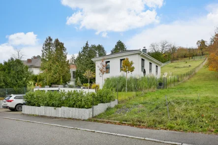 Viel Grün und Ruhe pur! - Haus kaufen in Niefern-Öschelbronn - Traumhafte Ortsrandlage ...!