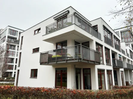 Außenansicht - Wohnung kaufen in Berlin - Moderne 2-Zimmerwohnung mit großzügigem Grundriss in zentraler Berliner Lage