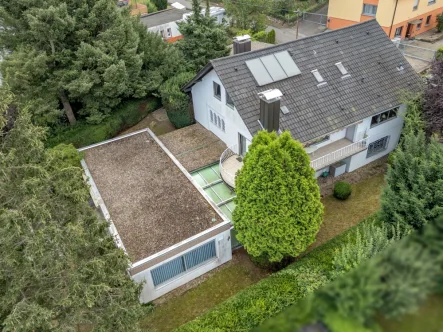 Luftbild - Haus kaufen in Karlsruhe Grünwettersbach - Große Freiheit - Ein Platz für Träume!