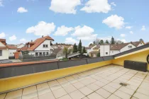 Große Dachterrasse