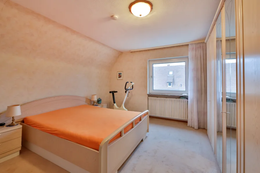 Schlafzimmer OG