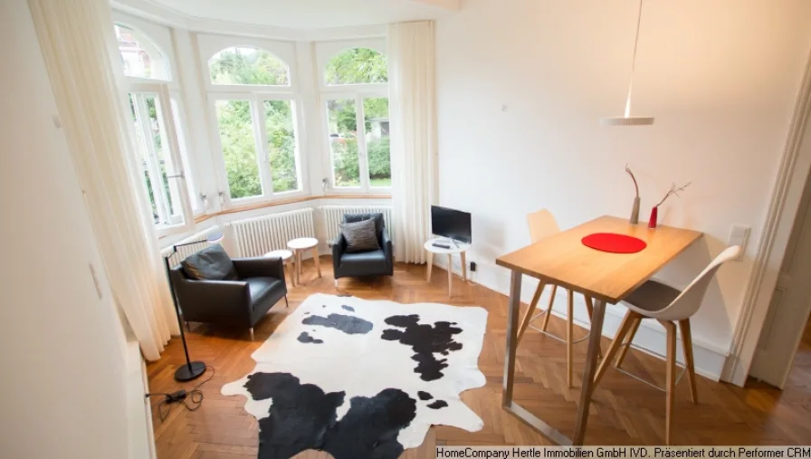 WohnEsszimmer - Wohnung mieten in Freiburg - Modern und stilvoll möbliert mit Gartennutzung für 3-24 Monate in Freiburg Herdern