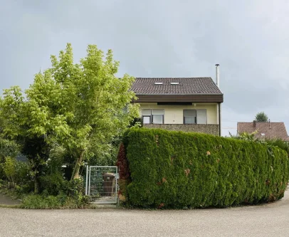 Westansicht - Haus kaufen in Freudental - Doppelhaushälfte in Freudental - ein schönes Heim für Ihre Familie