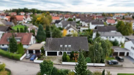 Titelbild - Haus kaufen in Pfaffenhofen an der Roth - Ein Stück Luxus! Einfamilienhaus mit Villencharme!