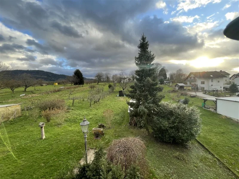 DG: Balkon nach Süden - Blick vom Balkon