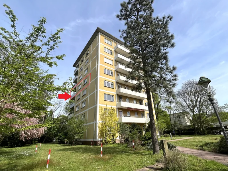 MFH im Grünen - Wohnung kaufen in Karlsruhe - Stadtnah wohnen im Grünen - 3-ZKB mit Balkon und Aufzug - Nähe Städt. Klinikum Karlsruhe