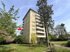 Bild der Immobilie: Stadtnah wohnen im Grünen - 3-ZKB mit Balkon und Aufzug - Nähe Städt. Klinikum Karlsruhe