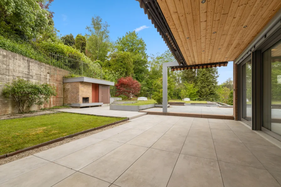 Terrasse und Garten