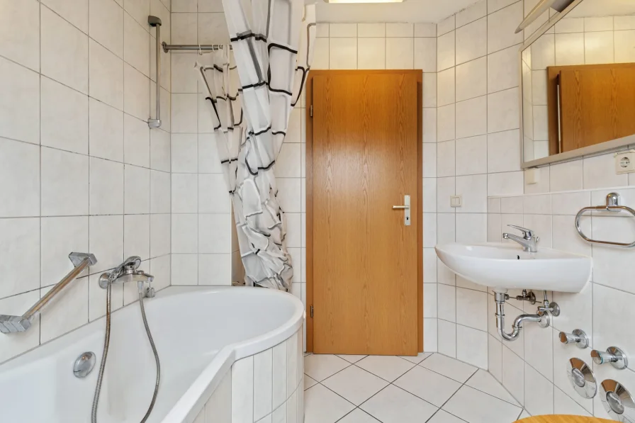 Badezimmer Ansicht 2