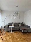 mit großer Couch