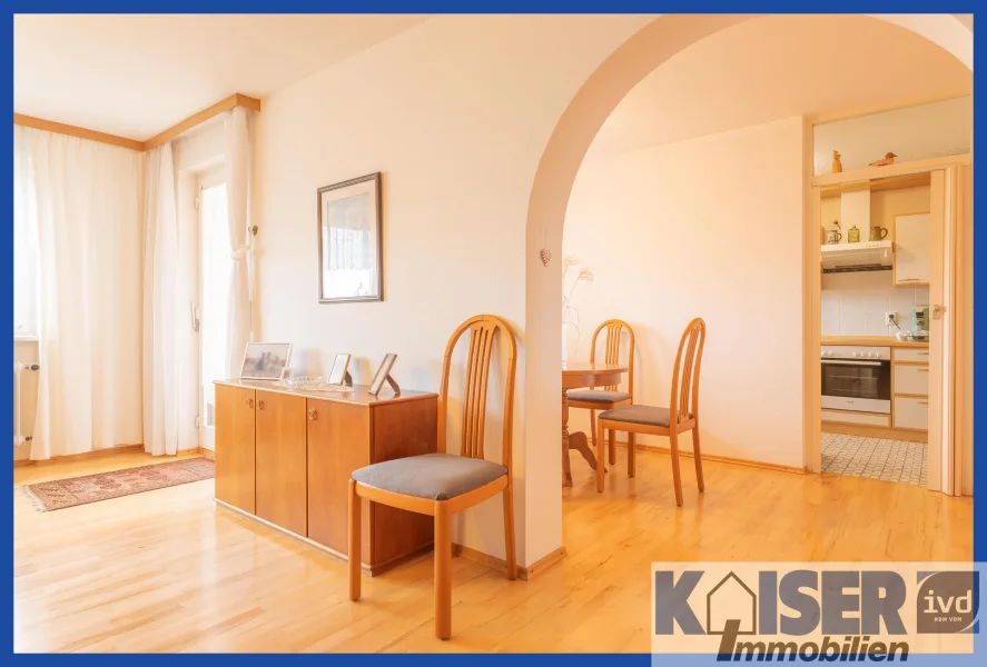 Wohnzimmer - Wohnung kaufen in Waldshut-Tiengen - Toller Ausblick, ideal auch für Familien!