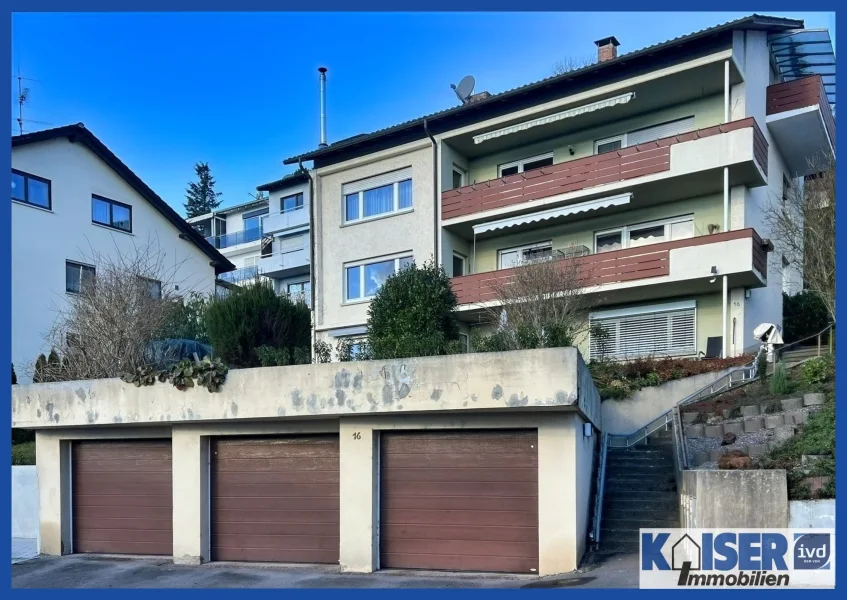 Hausansicht - Wohnung mieten in Waldshut-Tiengen - Dachgeschosswohnung mit Charme und Komfort in Waldshut