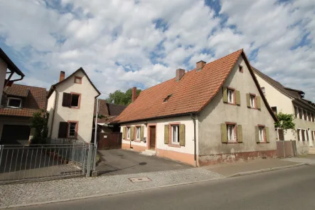 Bild1 - Haus kaufen in Müllheim - Ehemaliger Winzerhof im Herzen des Markgräflerlandes