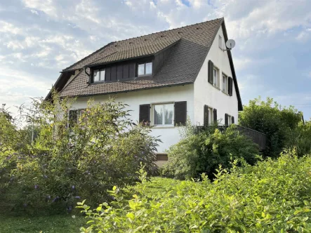 Bild1 - Haus kaufen in Freiburg im Breisgau - Familienfreundliches Wohnen in Freiburgs Stadtteil Waltershofen!