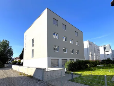 Bild1 - Büro/Praxis kaufen in Bad Krozingen - Modernes Büro- und Verwaltungsgebäude oder Ärztehaus