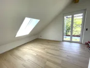 Zimmer 1 mit Zugang zum Balkon