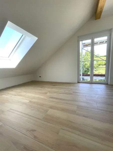 Zimmer 1 mit Zugang zum Nord-Balkon