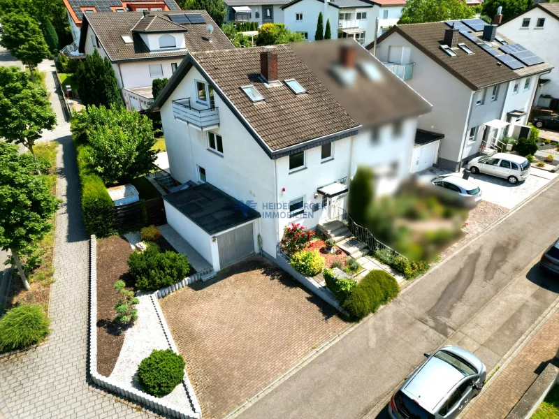 Drohnenbild - Haus kaufen in Nußloch - Großzügige Doppelhaushälfte mit viel Potential in traumhafter Wohnlage von Nußloch!