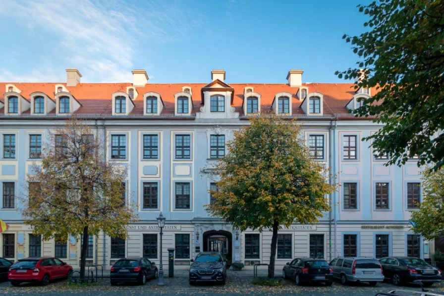 Außenansicht - Gastgewerbe/Hotel mieten in Dresden - In der barocken Prachtstraße! BEATE PROTZE IMMOBILIEN