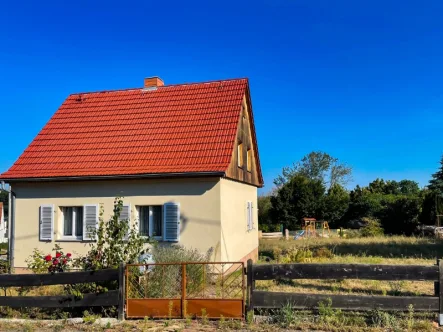 Herzlich Willkommen! - Haus kaufen in Kamenz - Klein, aber mein!