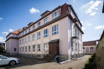 Objektansicht - Büro/Praxis mieten in Radebeul - In frequentierter Lage! BEATE PROTZE IMMOBILIEN