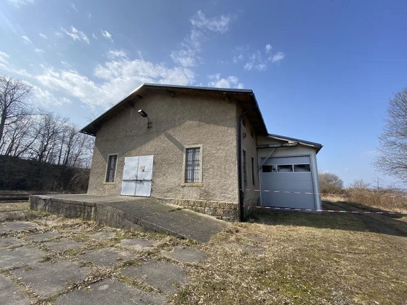 Außenansicht Halle - Halle/Lager/Produktion mieten in Stolpen - Bitte einsteigen! BEATE PROTZE IMMOBILIEN