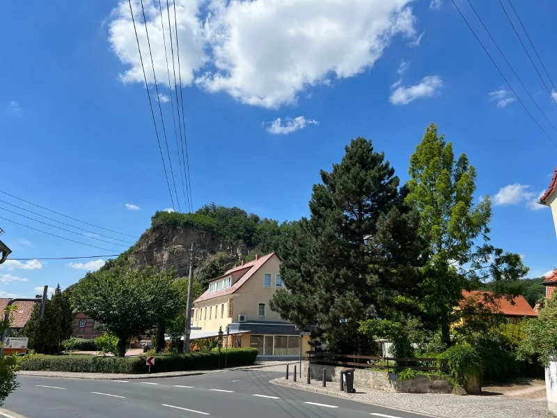 Vor der Boselspitze rechts abbiegen