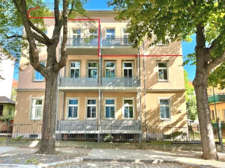 top sanierter Altbau - Wohnung mieten in Dresden - Erstbezug - Maisonettewohnung mit Loggia im Grünen!