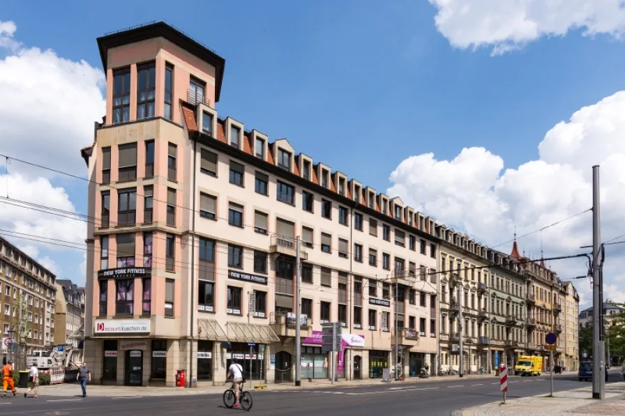 Objektansicht - Büro/Praxis mieten in Dresden - Rausschauen statt draufschauen!