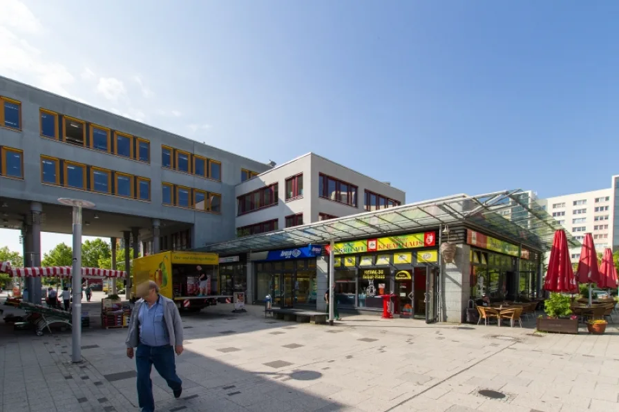 Objektansicht - Laden/Einzelhandel mieten in Dresden - Im Prohliszentrum! BEATE PROTZE IMMOBILIEN