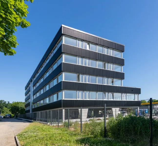 Objektansicht - Büro/Praxis mieten in Dresden - Innovativer Neubau mit Dachterrasse!