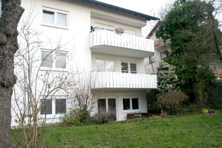 Haus-Rueckansicht.JPG