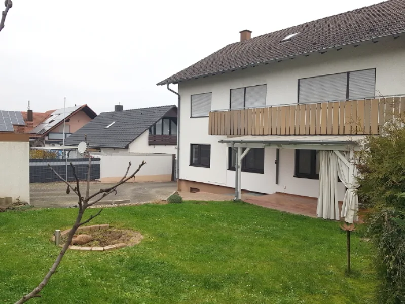 Gartenansicht - Wohnung mieten in Ubstadt-Weiher - Gepflegte Wohnung im 4-Familienhaus