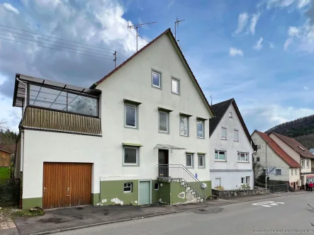  - Haus kaufen in Jungingen - Großes Fachwerkhaus mit weiterem Bauplatz - zur Kernsanierung vorbereitet