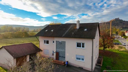  - Haus kaufen in Hechingen - Mehrfamilienhaus in ruhiger Lage mit großem Grundstück