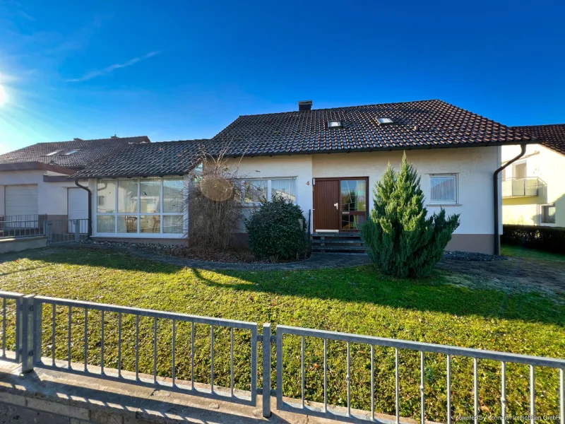  - Haus kaufen in Mössingen - Einfamilienhaus mit idyllischem Garten und sonnigem Wintergarten