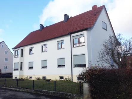 MID921a - Wohnung mieten in Trossingen - Drei Zimmer-Wohnung mit Balkon