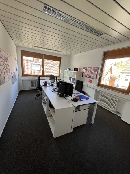 Büro 4