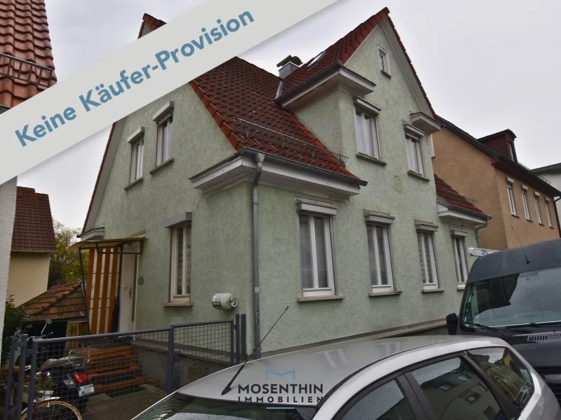 Hausansicht - Haus kaufen in Göppingen - Freistehendes Einfamilienhaus mit kleinem Garten, in ruhiger Wohnlage nahe zum Stadtzentrum