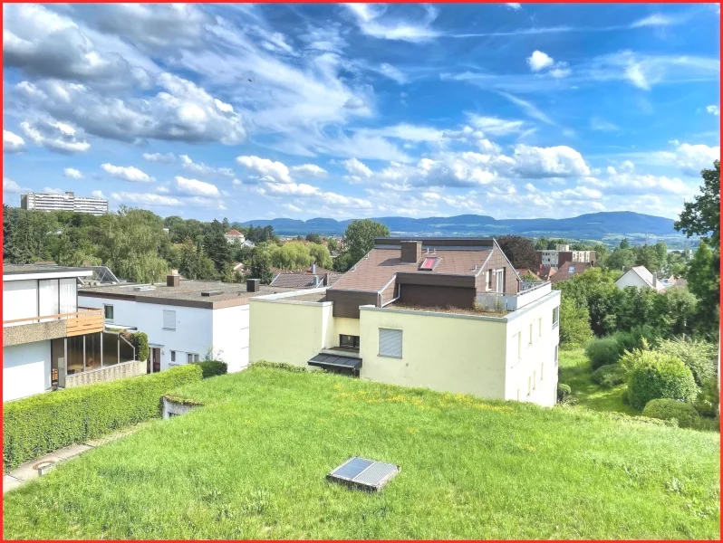 Aussicht - Wohnung kaufen in Göppingen - Galerie-Wohnung in Top-Wohnlage – sonnig – Dachterrasse und Balkon