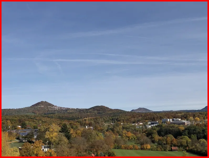 Blick auf die 3 Kaiserberge - Wohnung kaufen in Göppingen - Penthouse-Wohnung – lichtdurchflutete Räume – beeindruckende Aussicht – Rundumkomfort