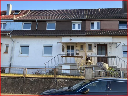 Reihenmittelhaus - Haus kaufen in Göppingen - Ideal für die junge Familie!