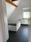 Schlafzimmer DG