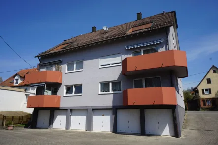 Außenansicht - Wohnung kaufen in Wannweil - Helle, geräumige 3,5 Zimmer-Eigentumswohnung mit Balkon, Garage und 2 Pkw-Stellplätzen