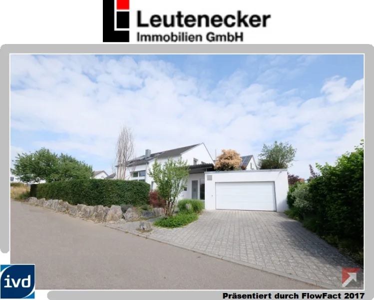 Hausansicht - Haus kaufen in Steinheim - Rundum durchdachtes Passivhaus mit außergewöhnlichen Details