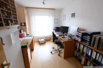 Kinder- oder Arbeitszimmer 1 OG