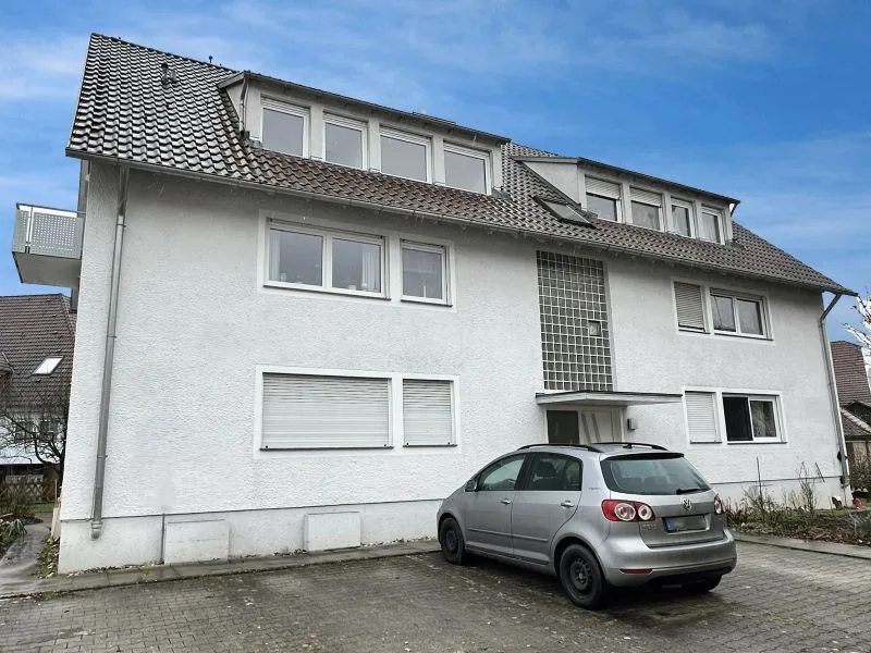 Ansicht Eingangsseite - Wohnung mieten in Aichtal - Wohnen mit Charme - Helle Maisonette-Wohnung in ruhiger Ortskernlage