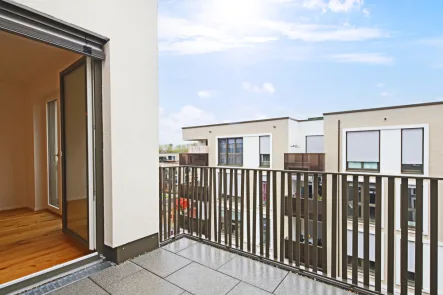 Dachterrasse - Wohnung mieten in Stuttgart / Möhringen - Erstbezug!!! Helle Wohnung mit Fußbodenheizung, Dachterrasse, TG-Stellplatz uvm.