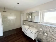 Badezimmer Wohnung 2