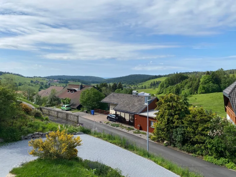 Freier Blick bis zu den Alpen